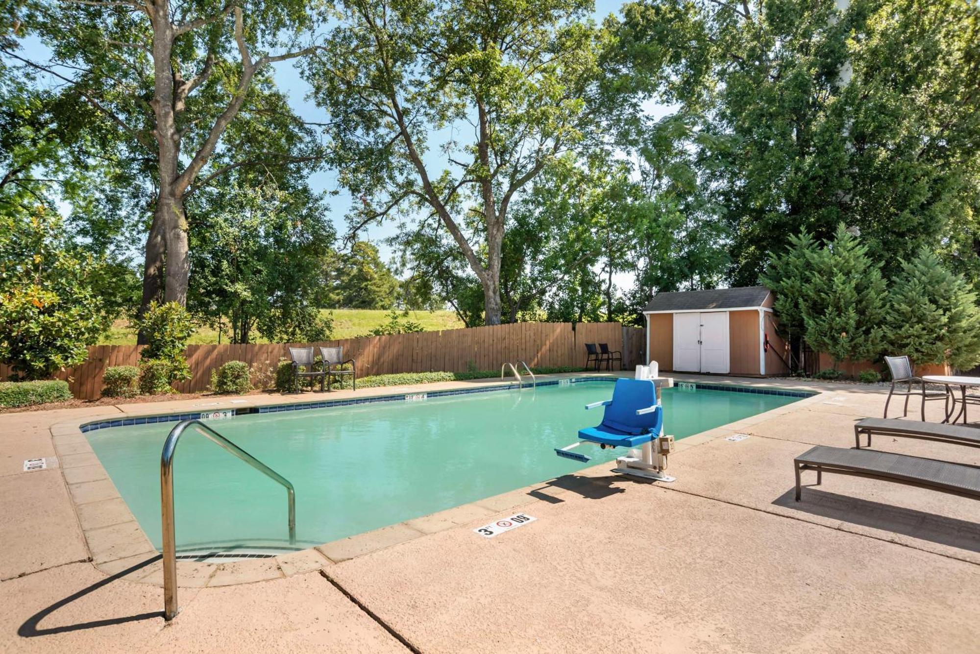 Best Western Montgomery I-85 North Luaran gambar